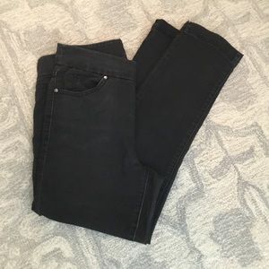 Tribal Pull On Crop Pants